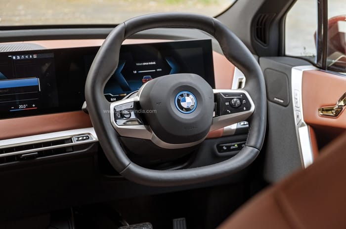 Comparison: Mercedes EQE SUV vs Audi Q8 e tron vs BMW iX vs Jaguar I Pace